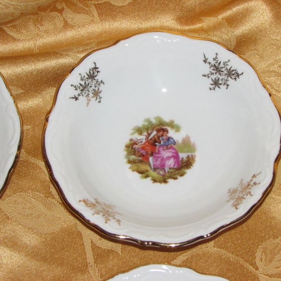 4 Vintage Porcelain Dessert Bowls Winterling Western Germany Romantic Scene - Picture 4 of 8